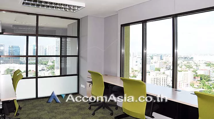  2  Office Space For Rent in Phaholyothin ,Bangkok MRT Phahon Yothin at Promphan 3 AA15834